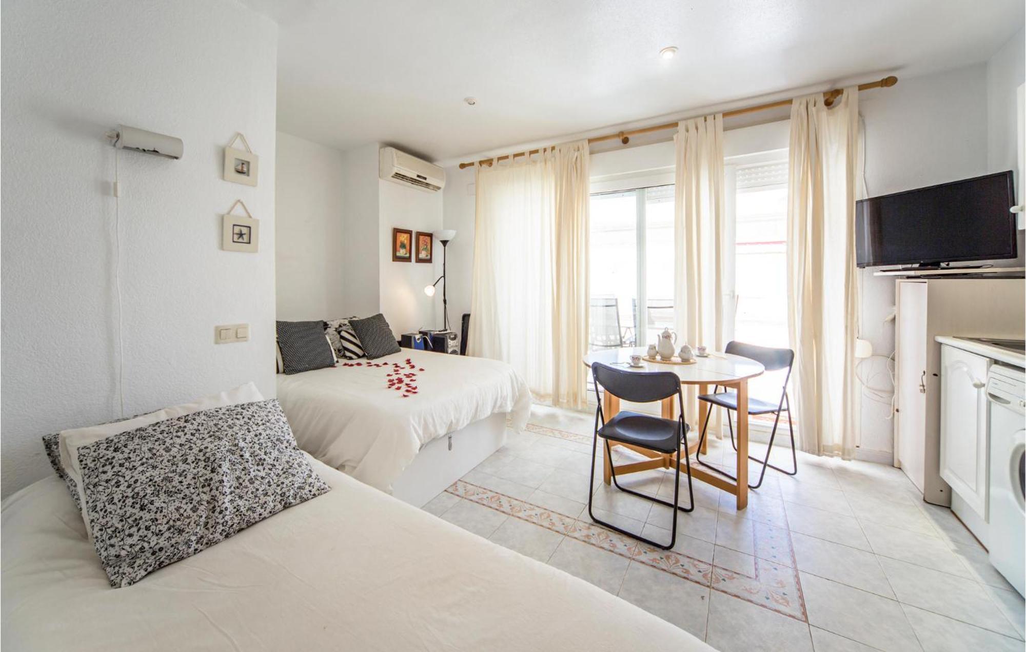 Апартаменты Cozy In With Kitchen Alcoceber